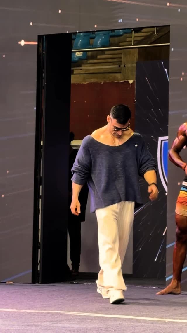 Post 1 by Md Afroz Khichi on Instagram (video)