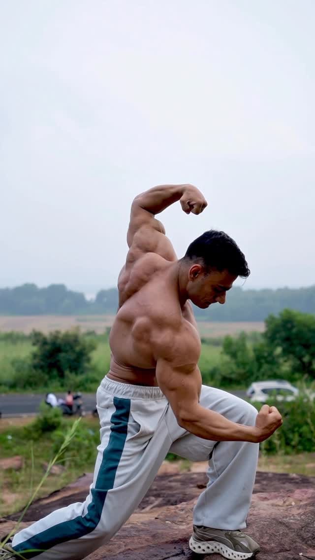 Post 9 by Md Afroz Khichi on Instagram (video)