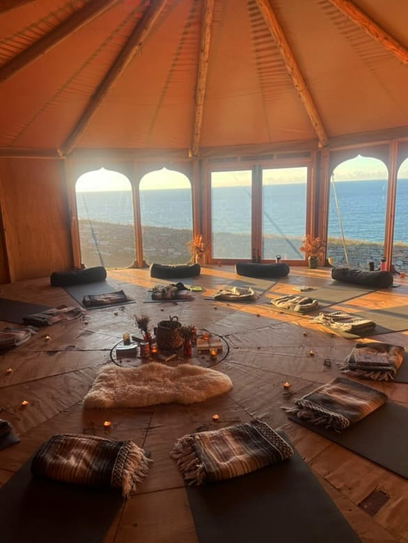 Post 3 by The Zen Den on Instagram (carousel)