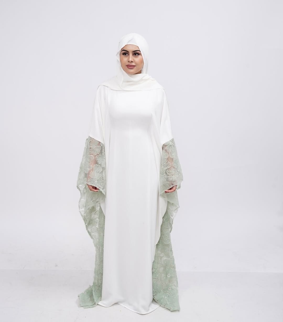 Post 7 by hues of haya 🕊️ on Instagram (carousel)