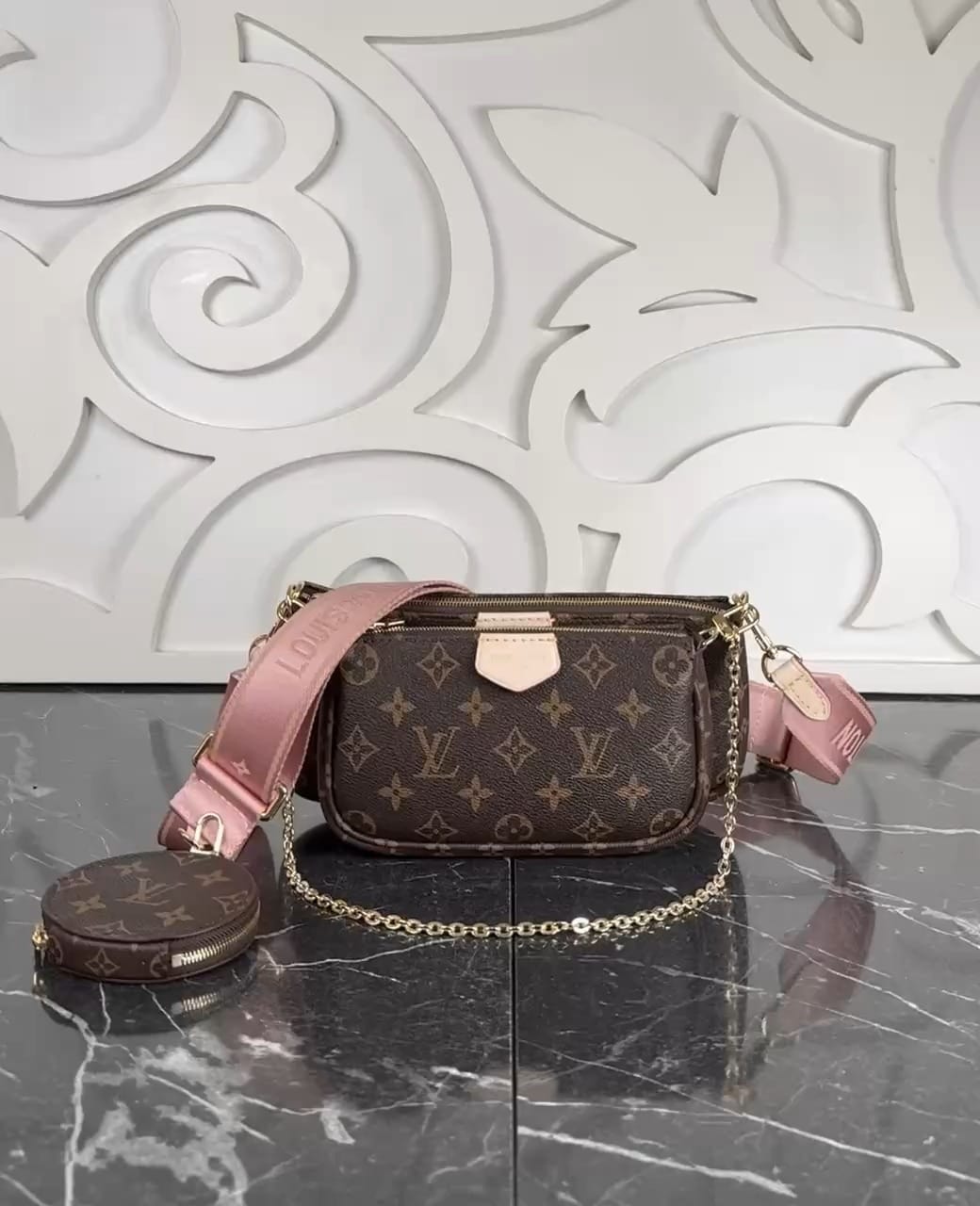 Post 1 by Theboutiqueefashion on Instagram (video)
