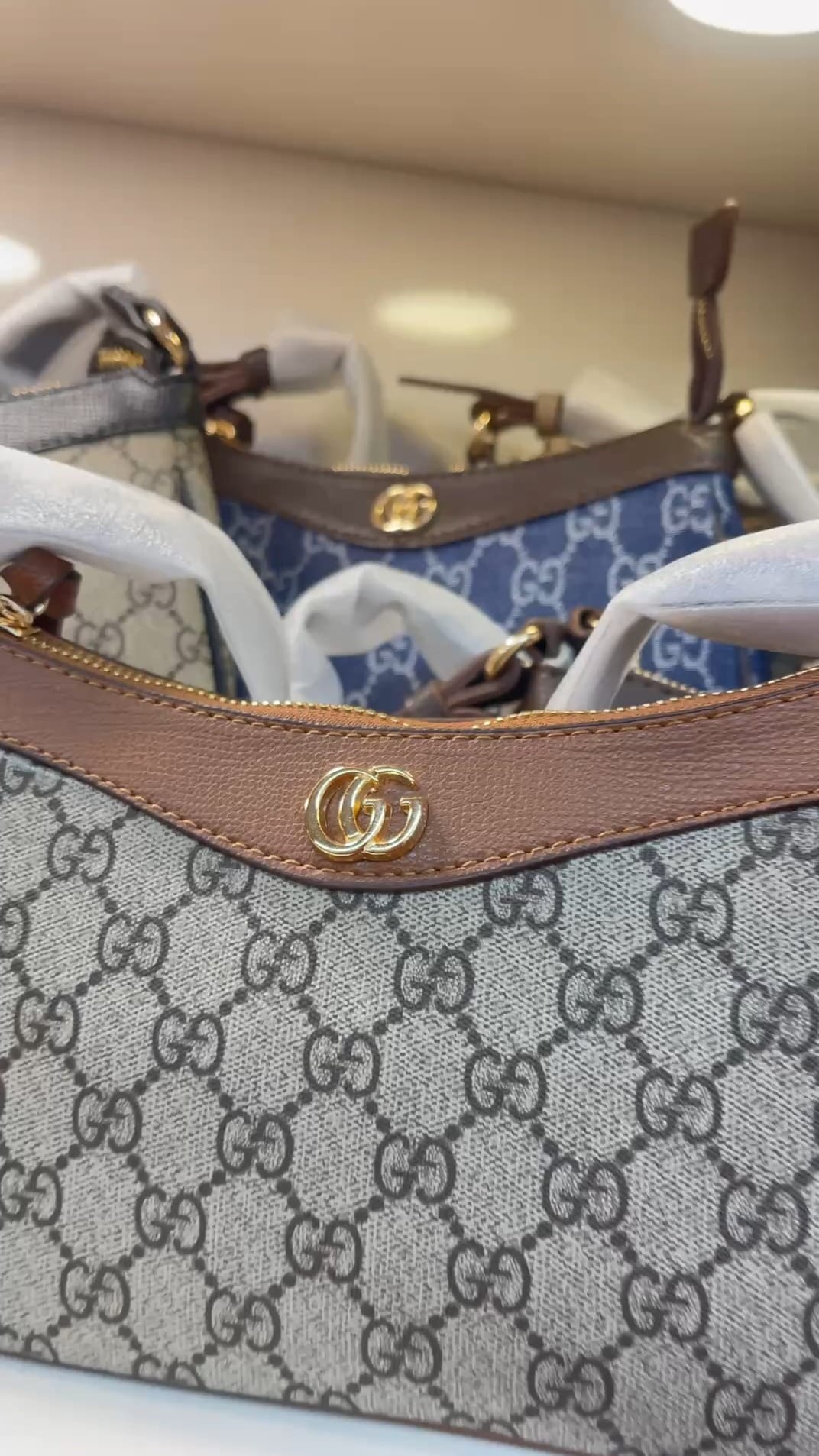 Post 8 by Theboutiqueefashion on Instagram (video)