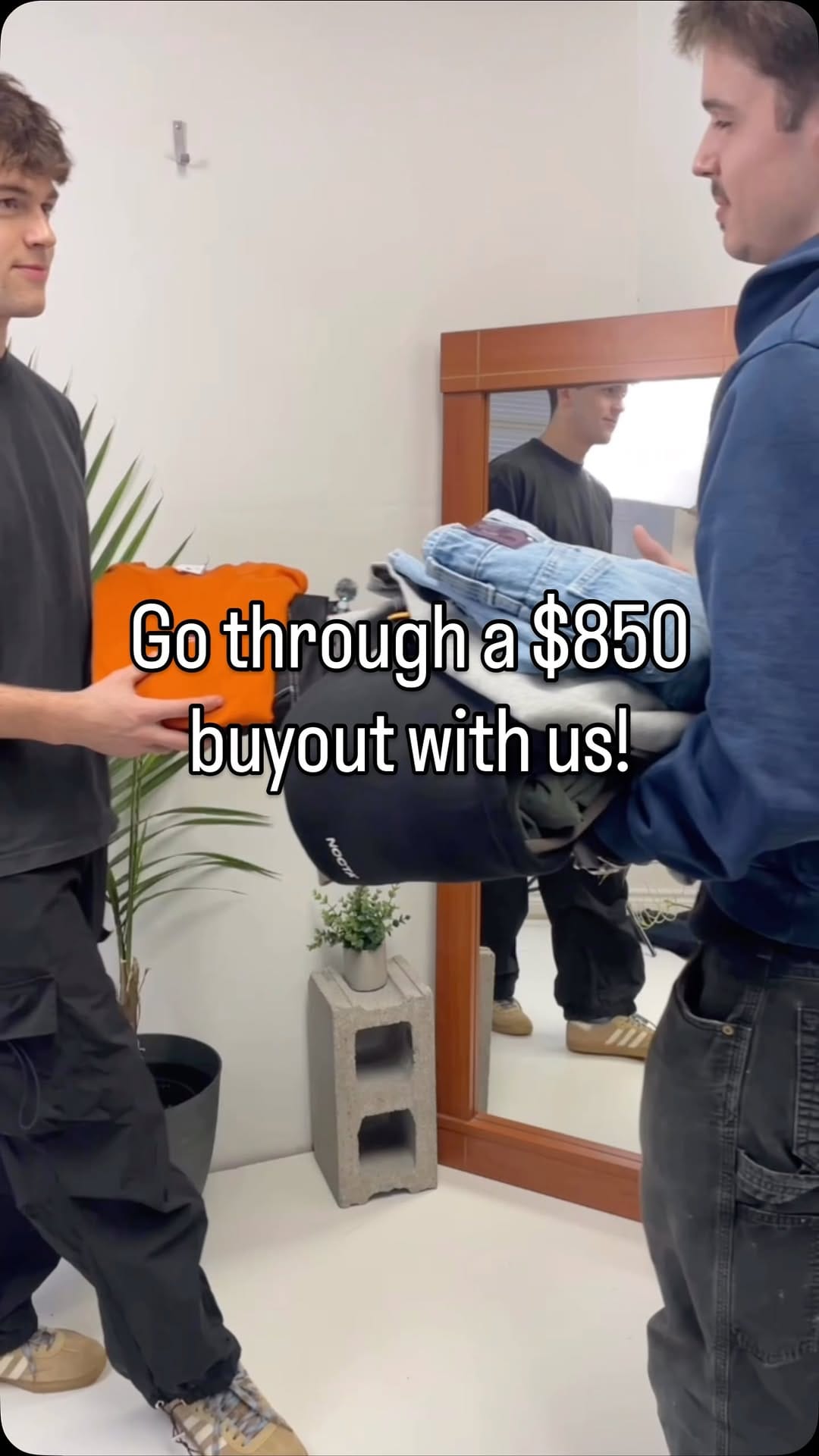 Post 2 by vs.resell on Instagram (video)