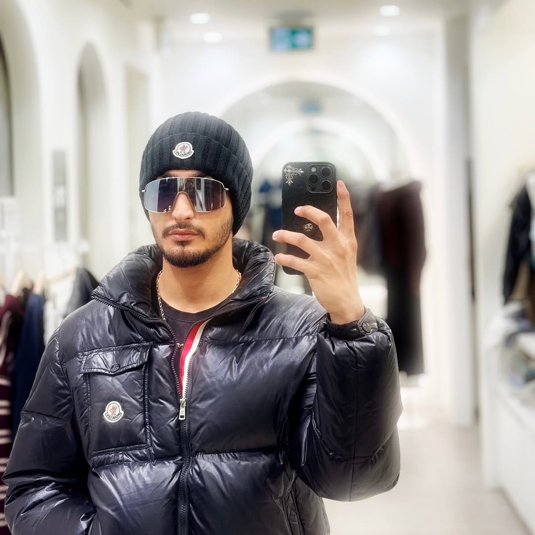 Post 4 by Harjeet Singh Ramgharia on Instagram (carousel)