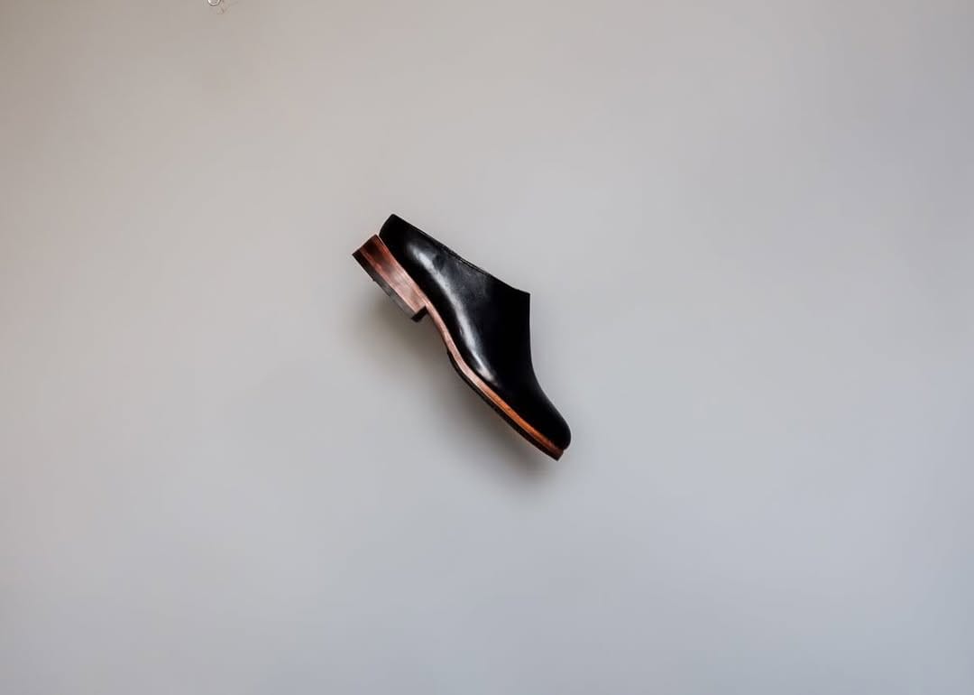 Post 9 by Last Shoes on Instagram (carousel)