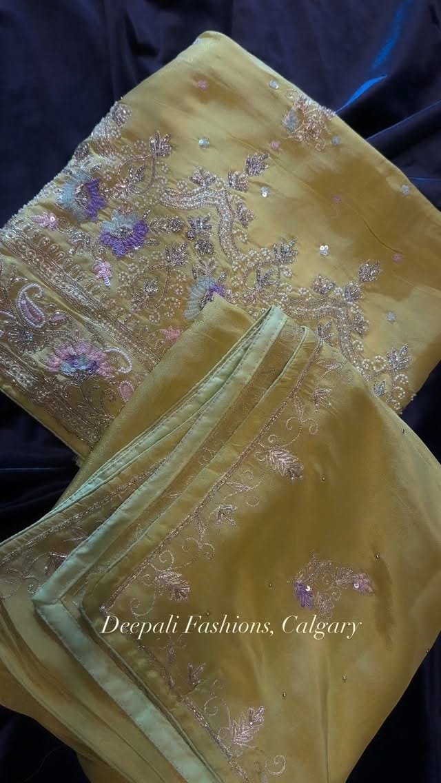 Post 6 by Deepali Fashions on Instagram (video)