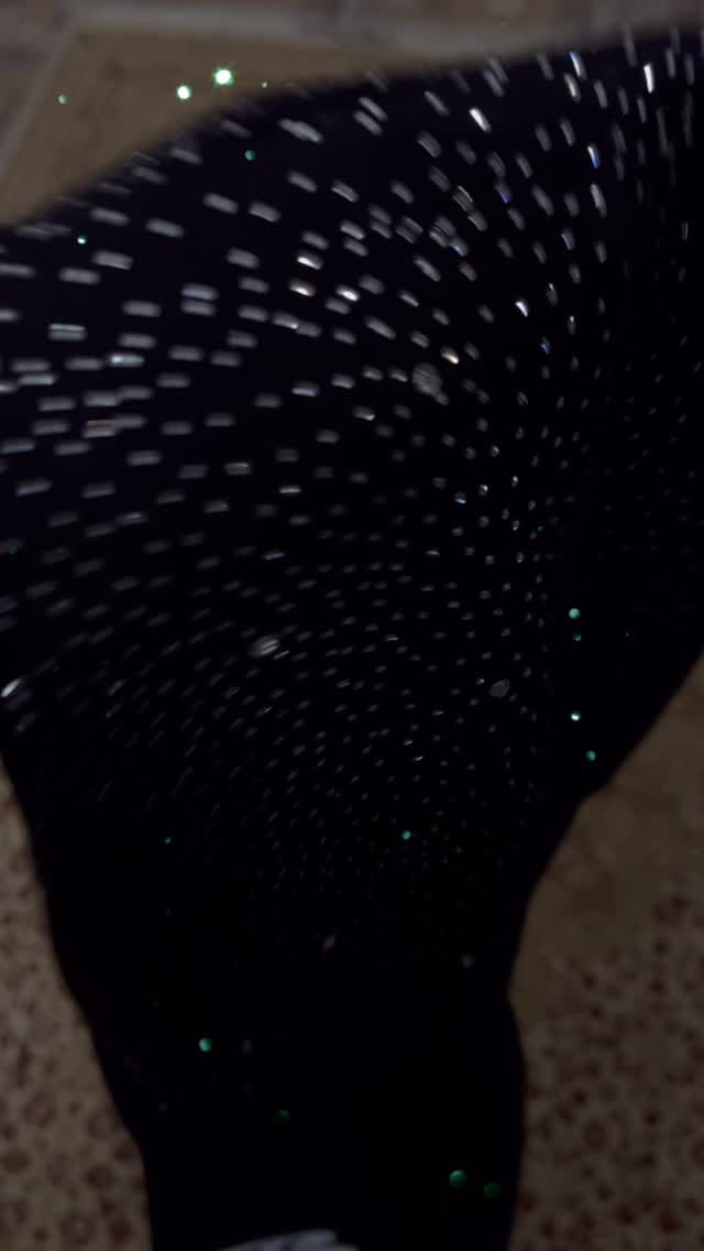 Post 2 by HuskyWears on Instagram (video)