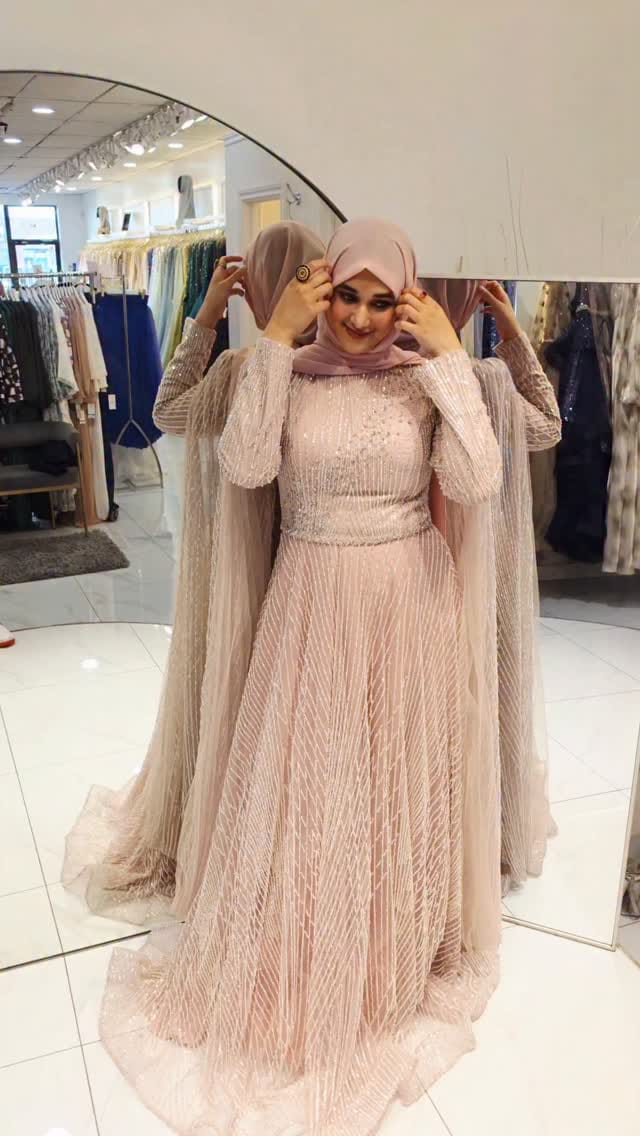 Post 4 by Modest Wear on Instagram (video)