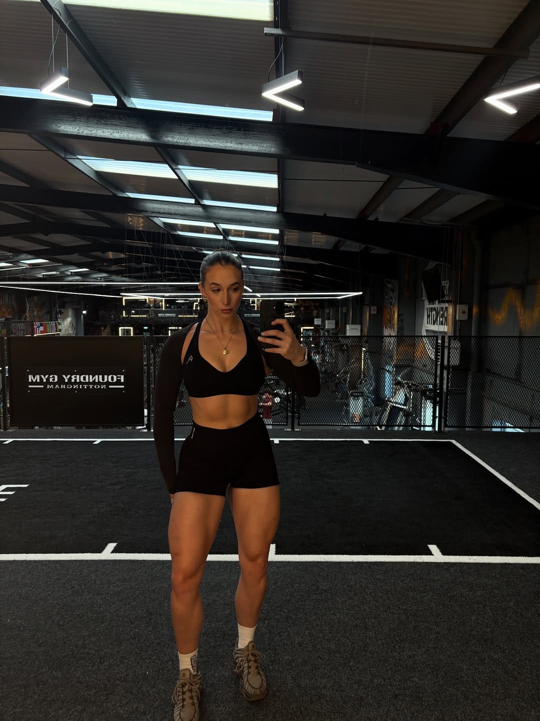 Post 10 by ELZ | Personal Trainer & Online Coach on Instagram (carousel)