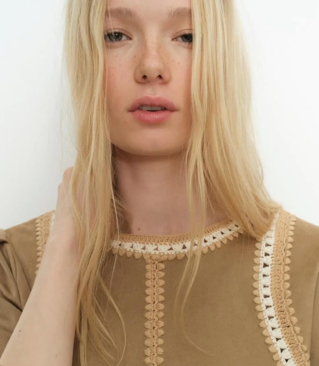 Post 1 by ✦ Mélissa Nepton ✦ on Instagram (image)