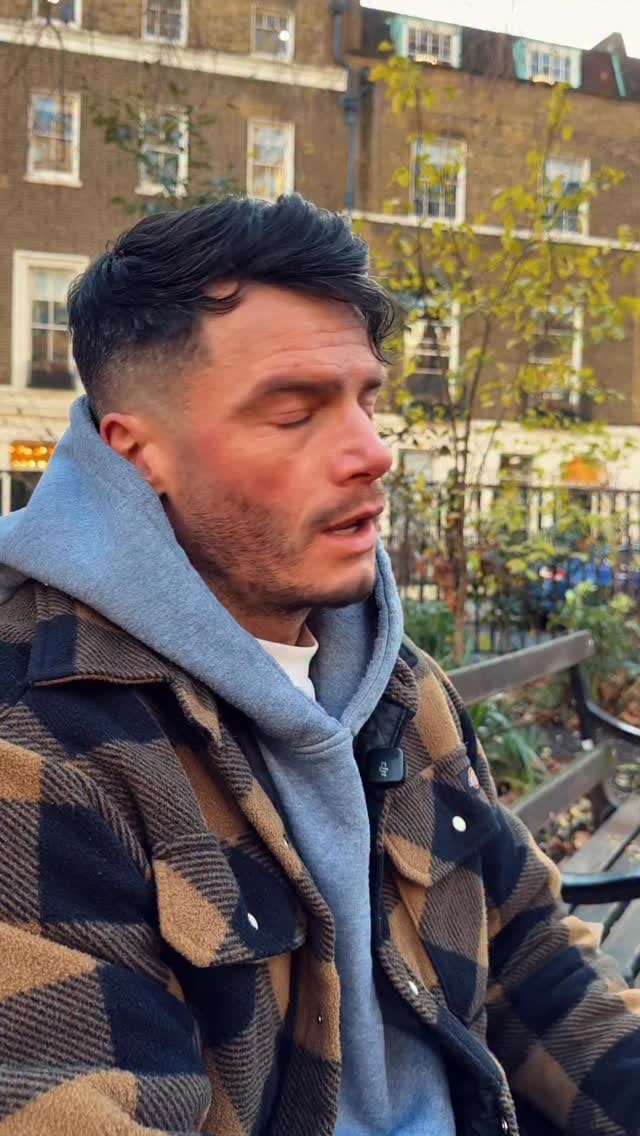 Post 1 by TOM on Instagram (video)
