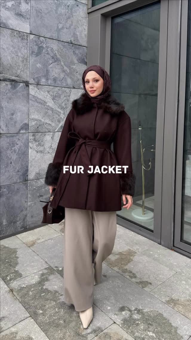 Post 6 by Si Style on Instagram (video)