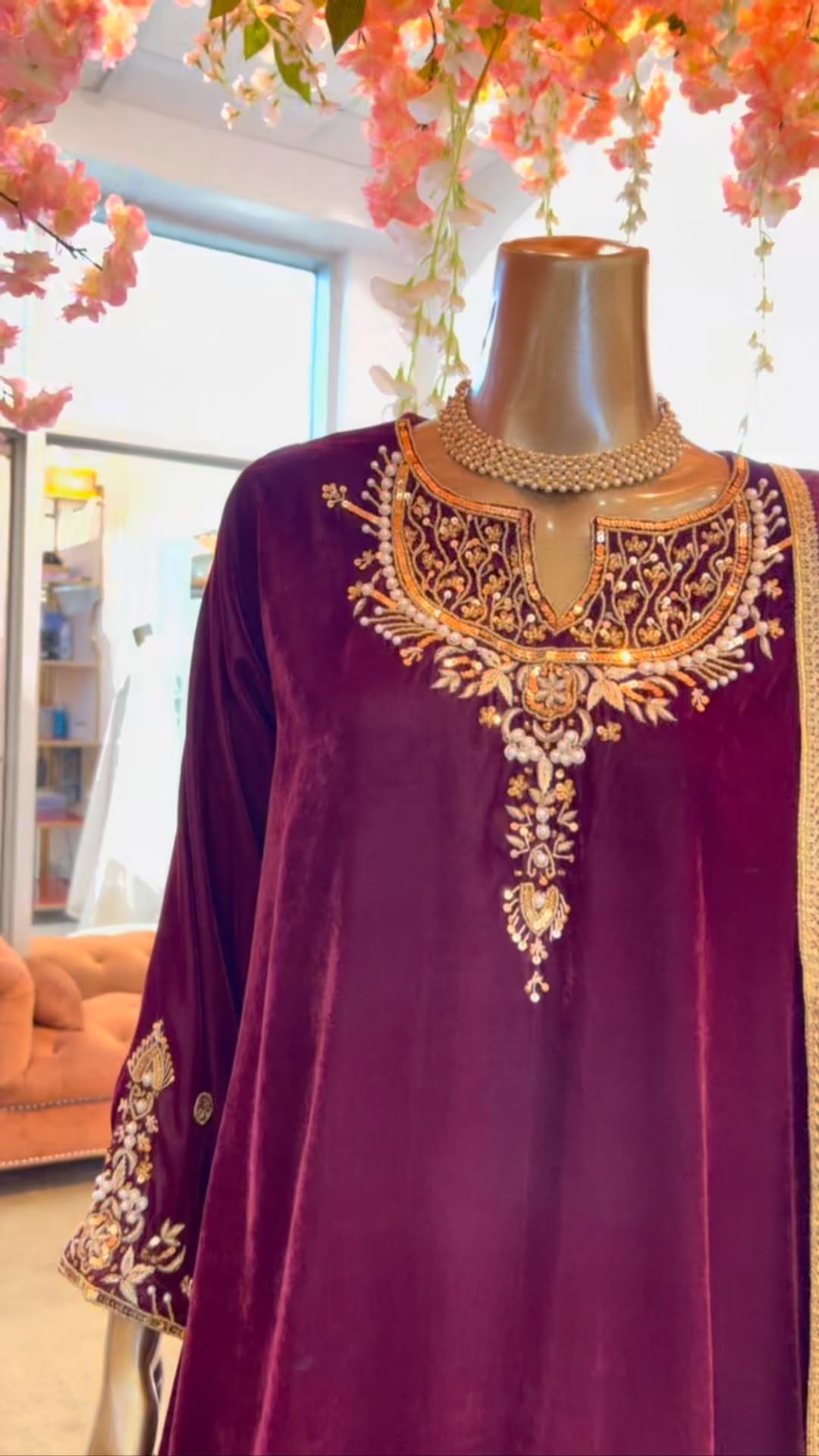Post 9 by KARIZMA COLLECTION & BOUTIQUE✨ on Instagram (video)