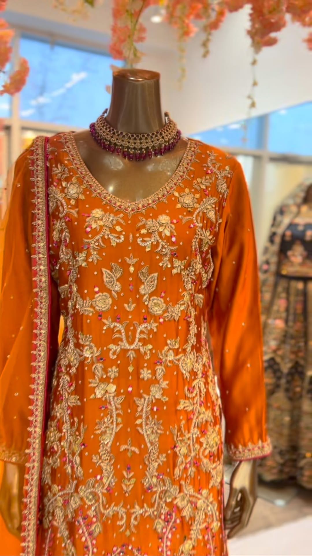 Post 2 by KARIZMA COLLECTION & BOUTIQUE✨ on Instagram (video)