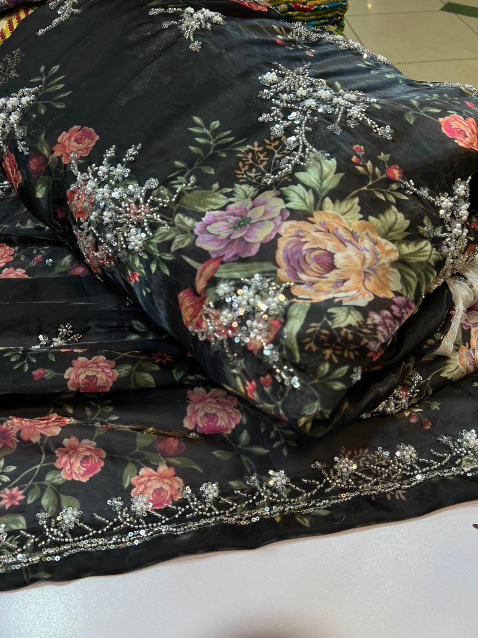Post 2 by House of Fashion on Instagram (carousel)