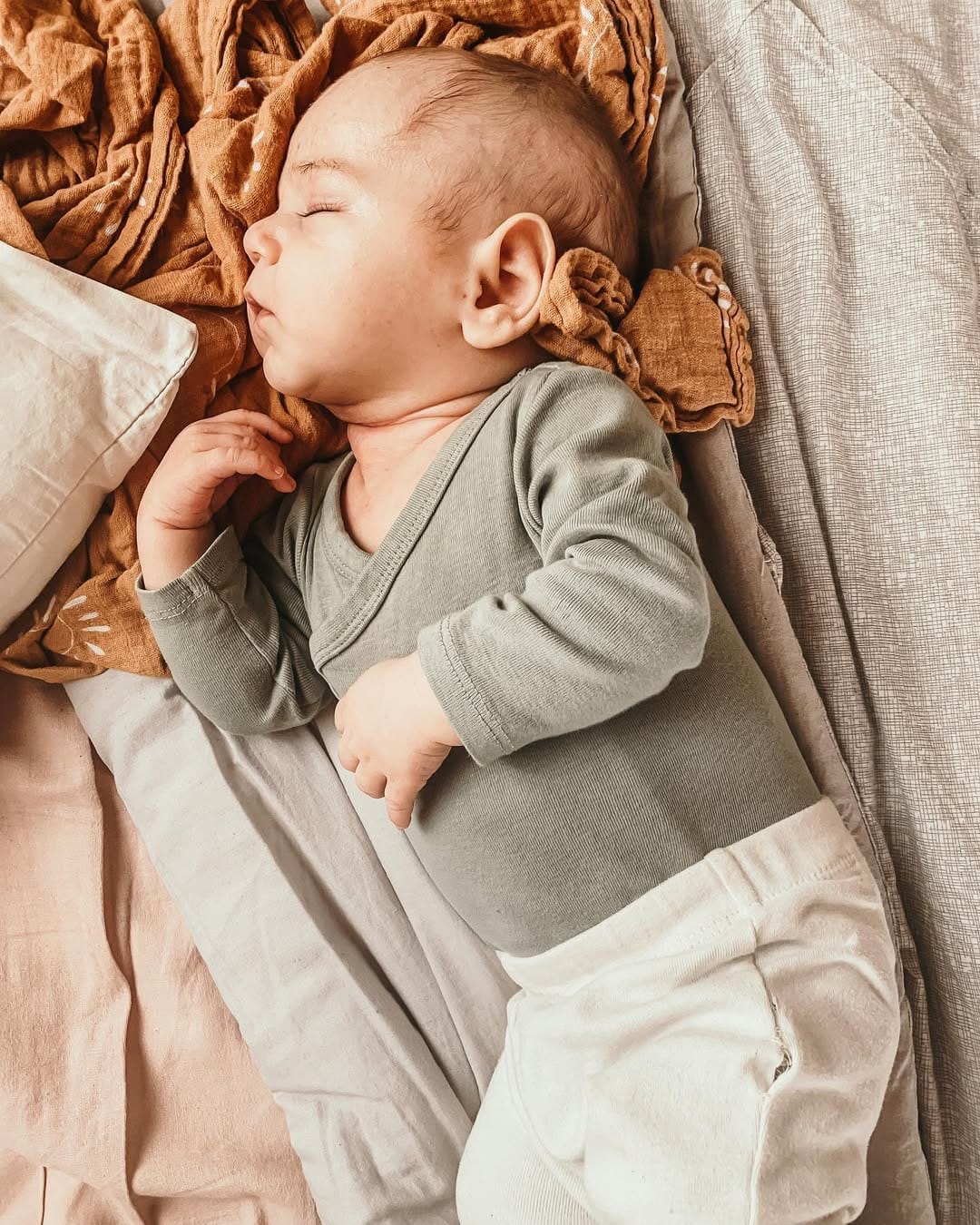 Post 2 by Dear Heart Co. Baby Basics ⋒ on Instagram (image)