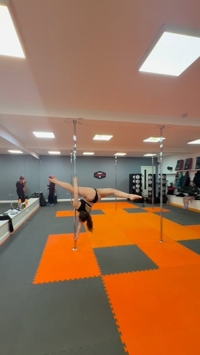 Post 2 by The Ealing Pole Studio on Instagram (video)