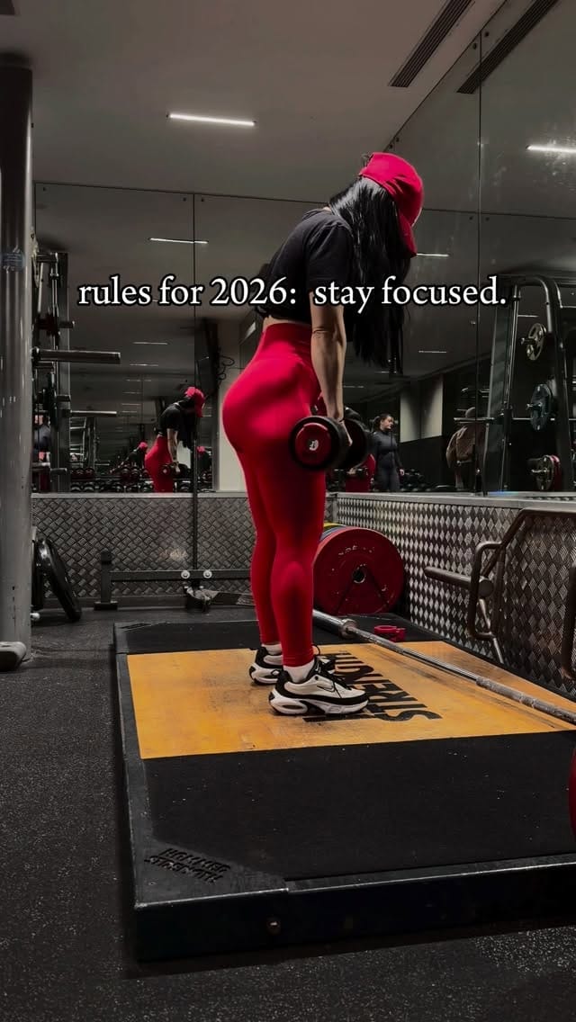Post 1 by Elena Delia Ciobanu on Instagram (video)
