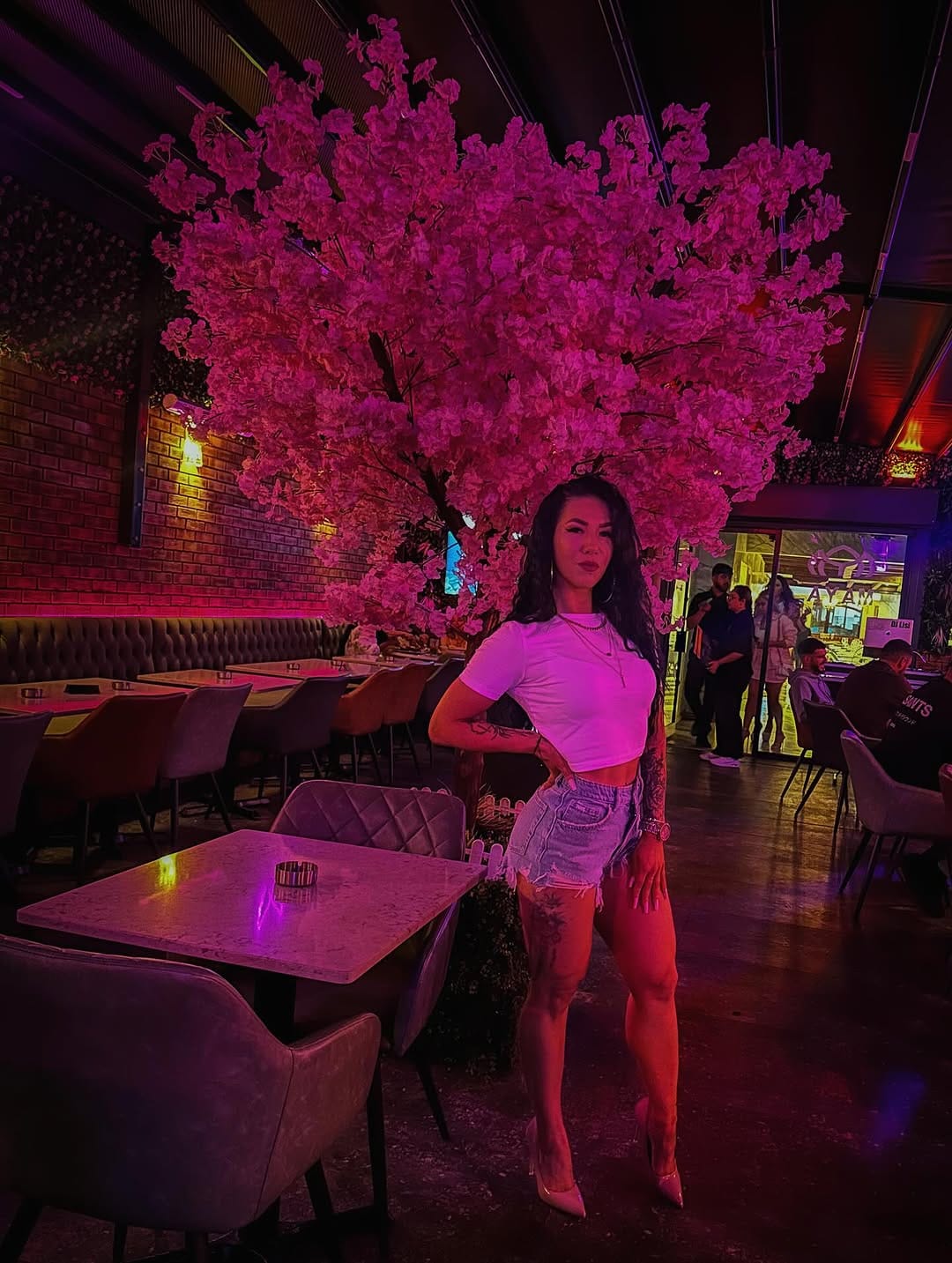 Post 9 by Elena Delia Ciobanu on Instagram (carousel)