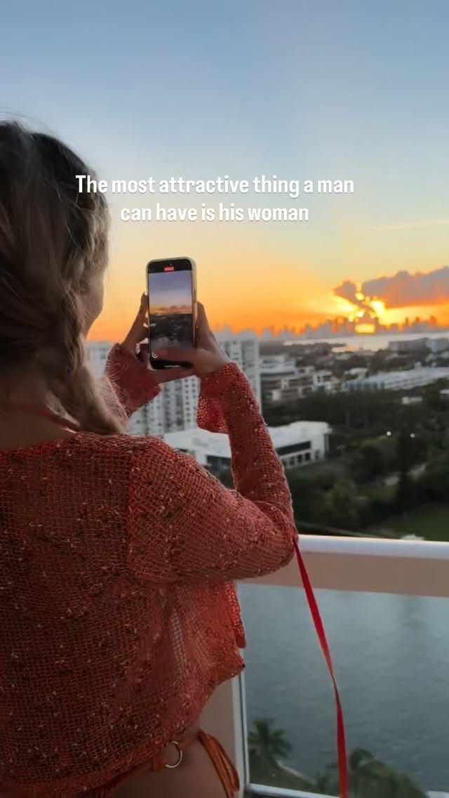 Post 6 by Fia Zyba on Instagram (video)