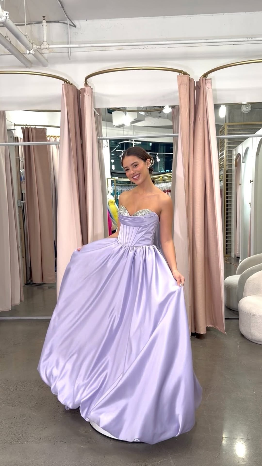 Post 3 by Candy Prom & Evening®️ on Instagram (video)