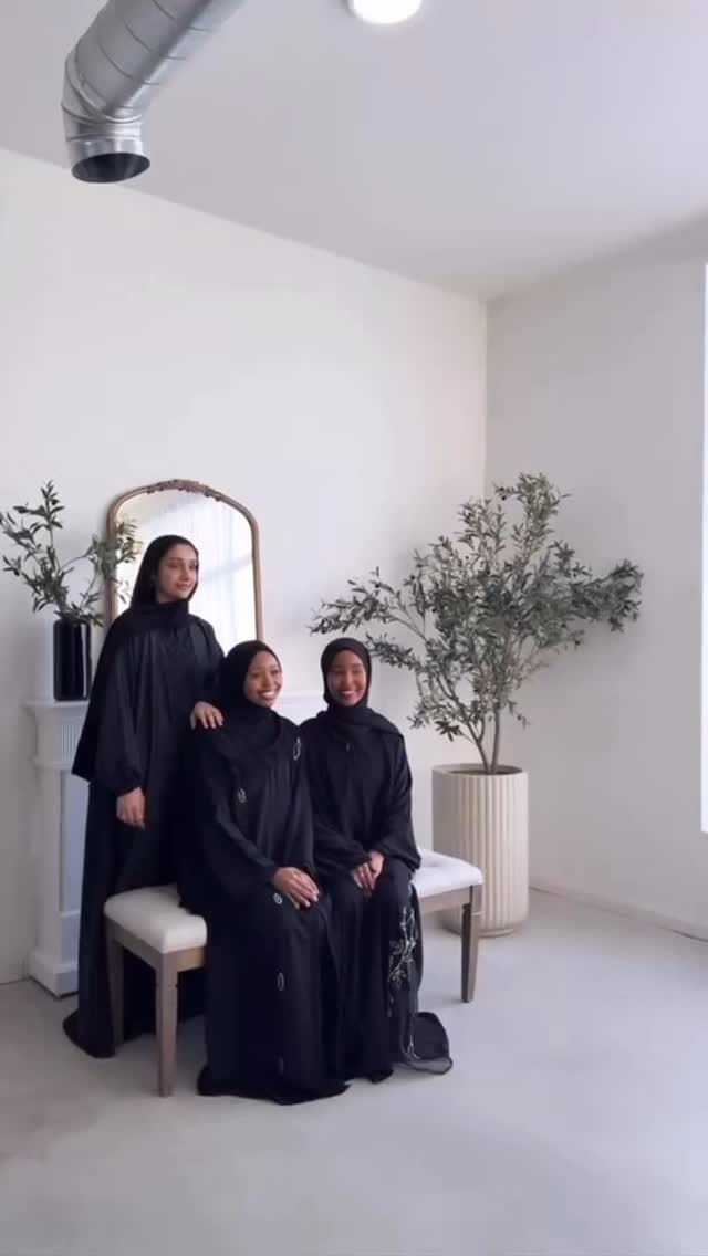 Post 8 by Modesty Curated 🇨🇦 on Instagram (video)
