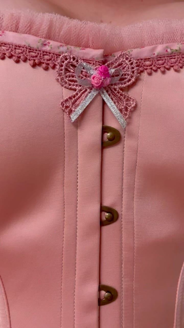 Post 9 by Lace Embrace Atelier  |  Corsets & Couture - EST 1997 on Instagram (video)
