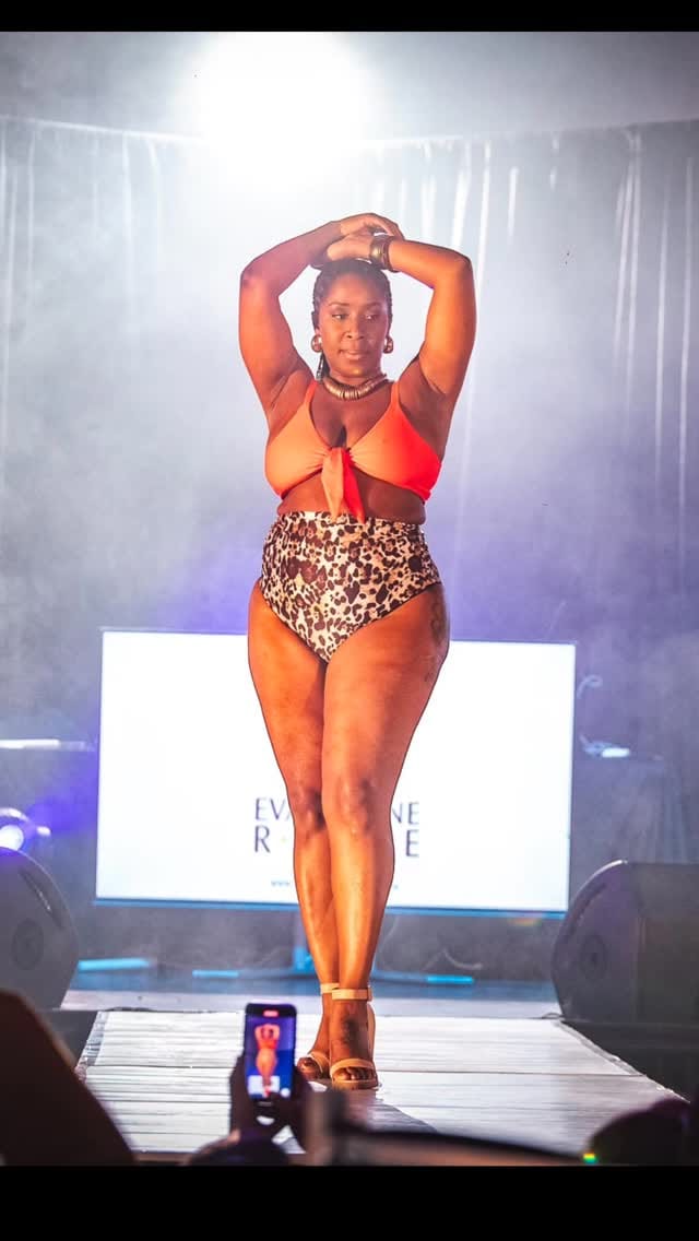 Post 10 by Evangeline Rose Swim on Instagram (video)