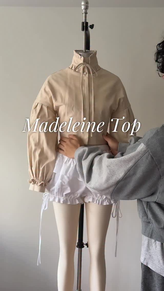 Post 8 by Woowoo Universes on Instagram (video)