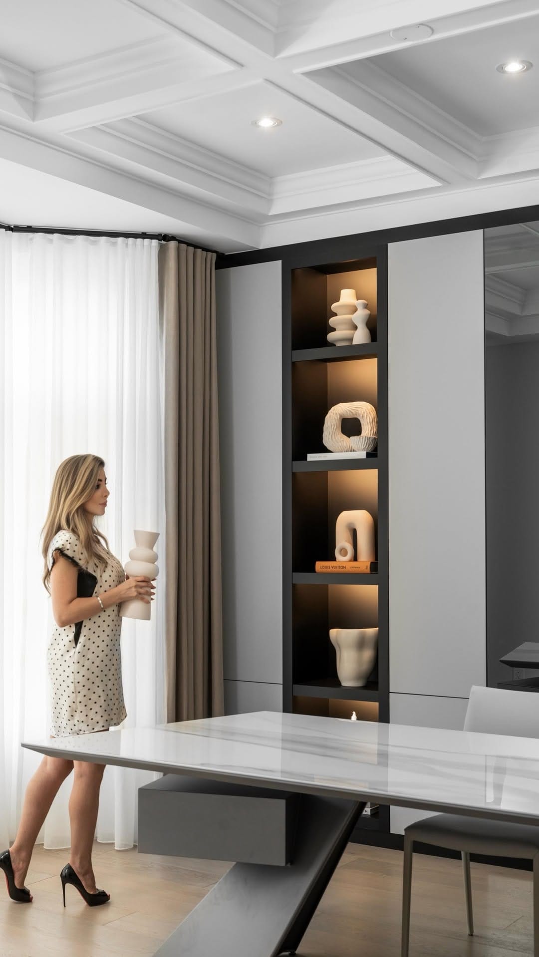 Post 8 by Mahsa Momena on Instagram (video)