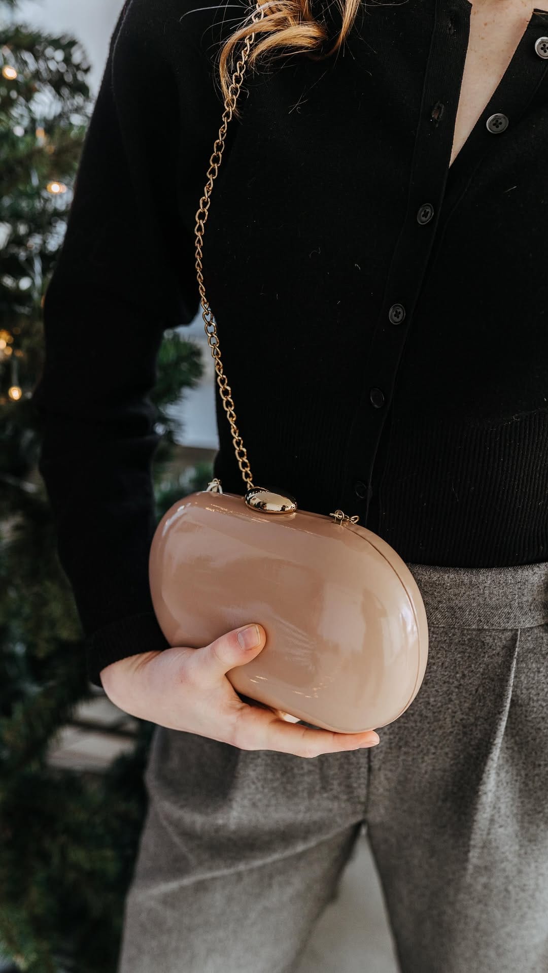 Post 10 by Boes Ltd. | Handbag and Jewelry Boutique on Instagram (video)