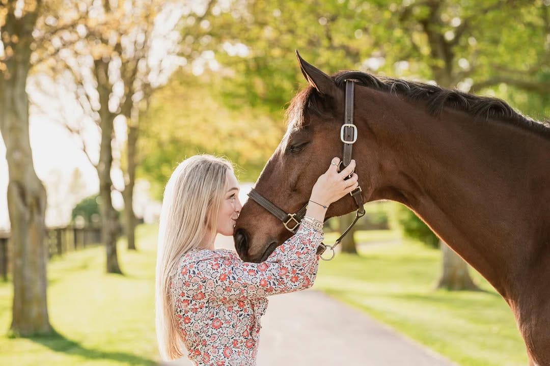 Post 4 by Madison Temkin || 24🇺🇸 on Instagram (carousel)