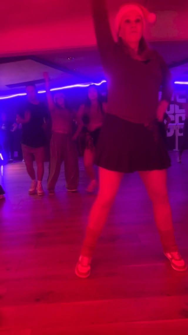 Post 1 by DANCE GLASGOW on Instagram (video)