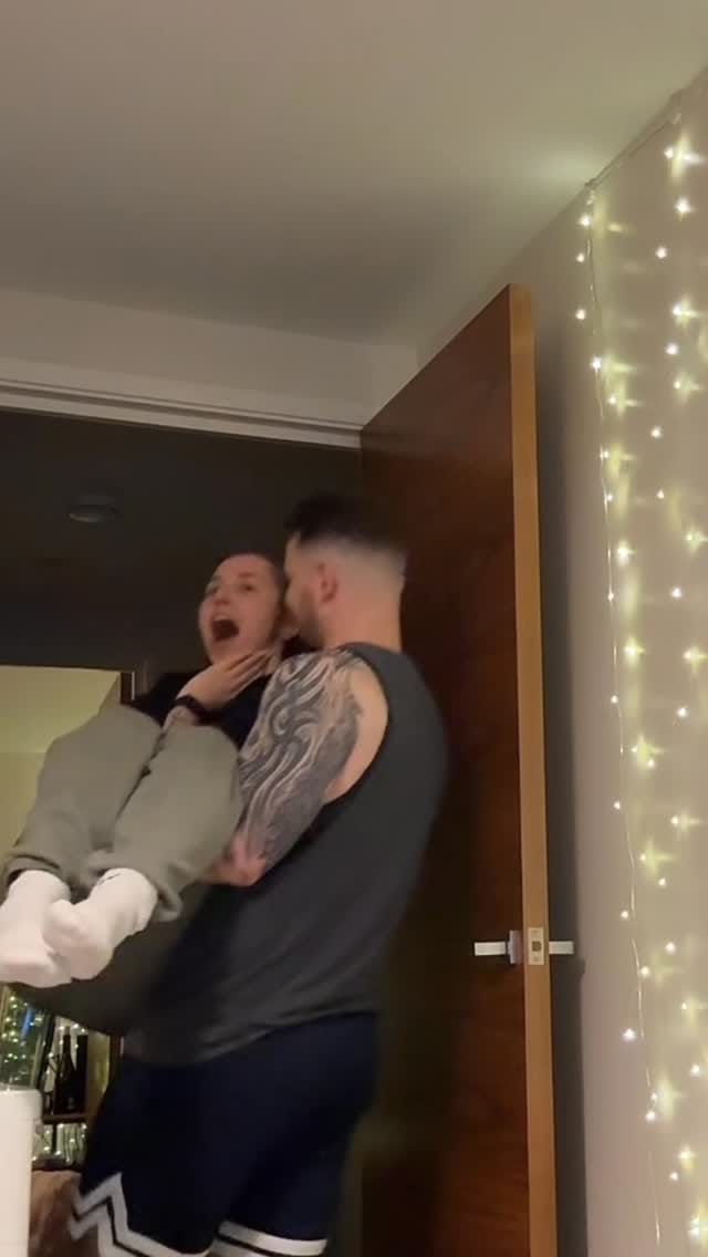 Post 6 by Neil Smith on Instagram (video)