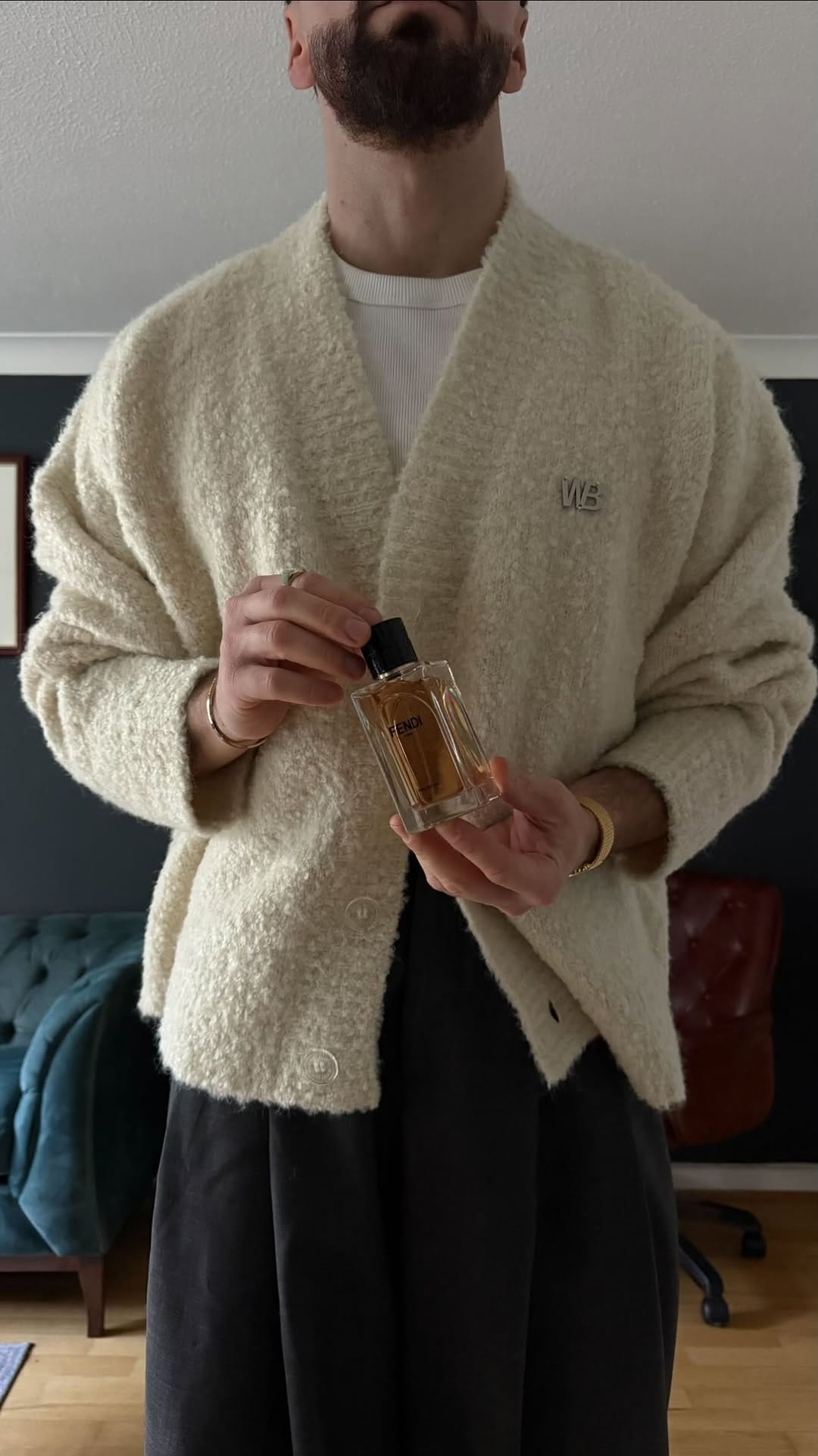 Post 7 by Rowan Row on Instagram (video)