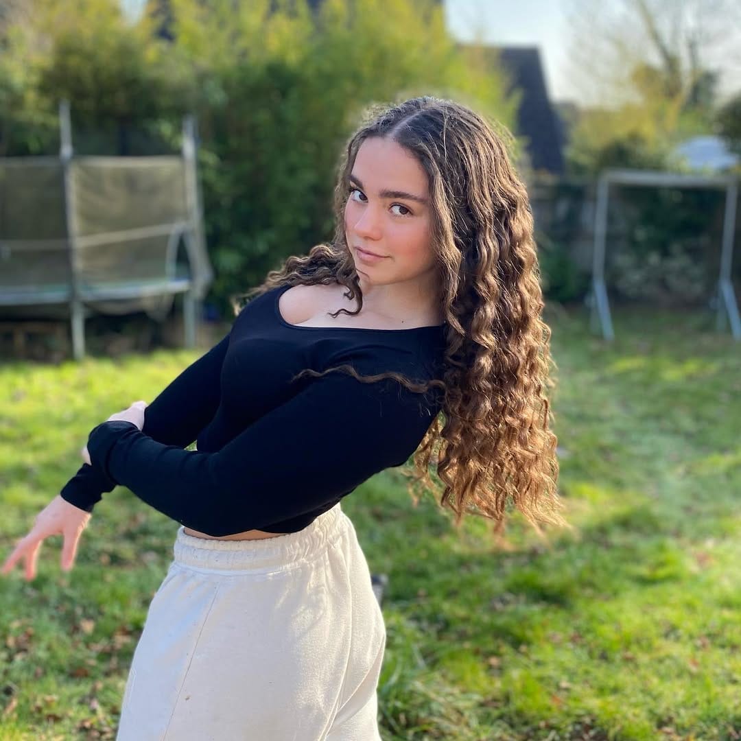 Post 9 by Paige on Instagram (image)