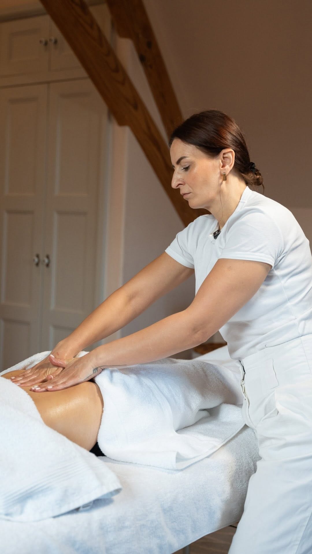 Post 4 by lucie App | Luxury Treatments at Home on Instagram (video)