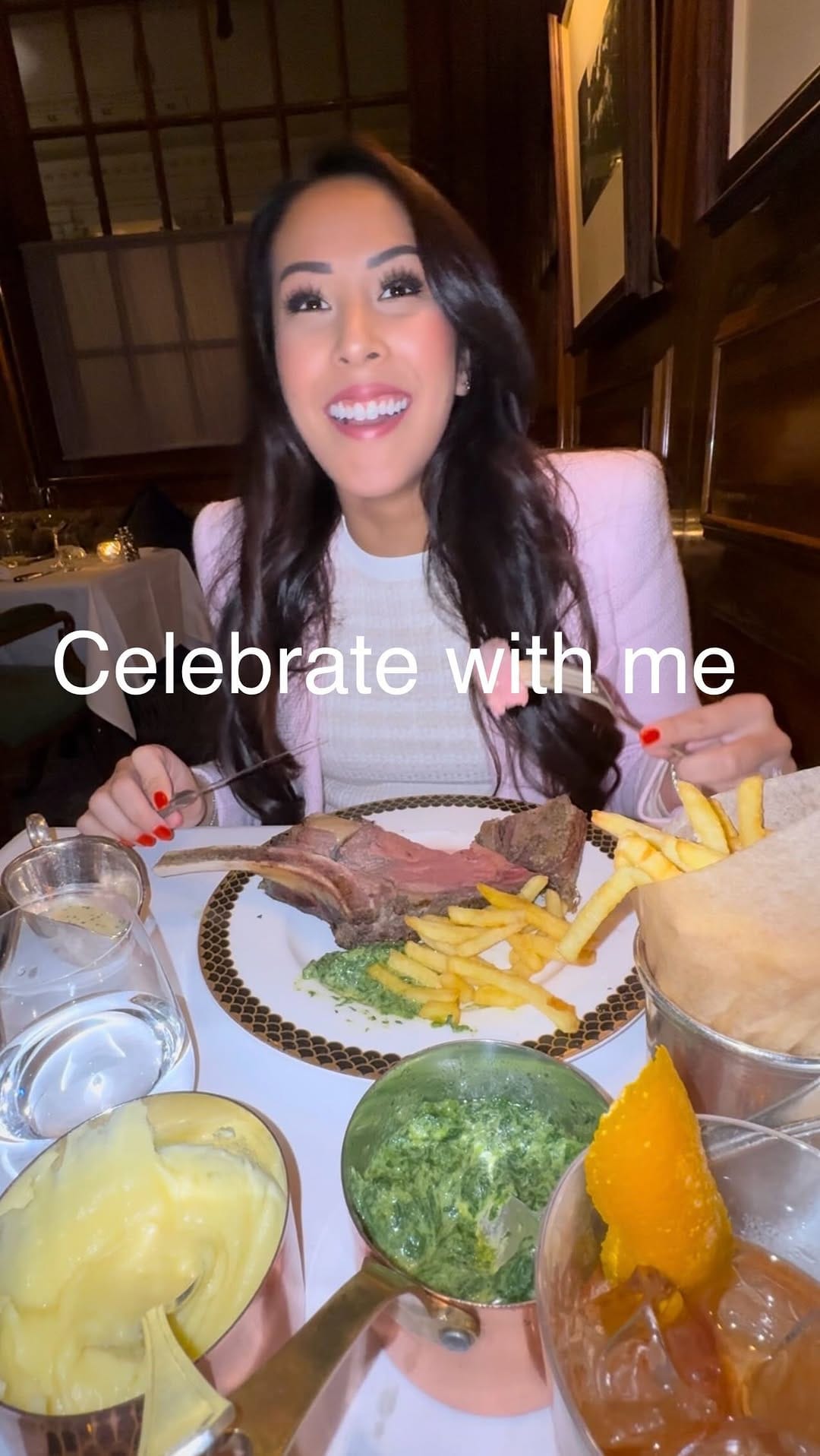 Post 8 by Elaine Tatum on Instagram (video)