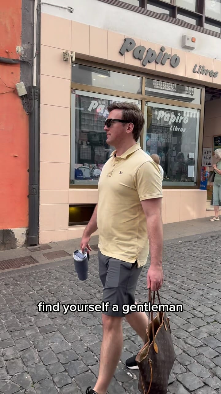 Post 5 by Elaine Tatum on Instagram (video)