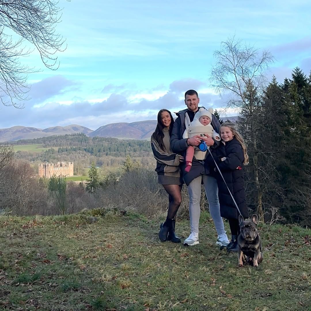 Post 5 by ASHLEIGH HANNAH | FITNESS MUM on Instagram (carousel)