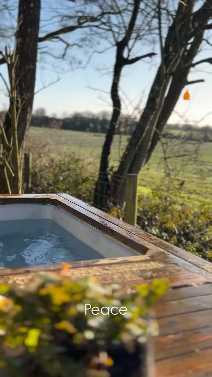 Post 6 by Scenic Sauna on Instagram (video)