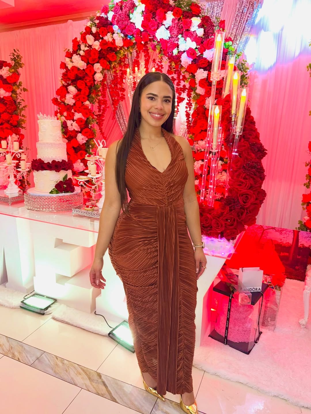 Post 1 by Walessa Munoz on Instagram (carousel)