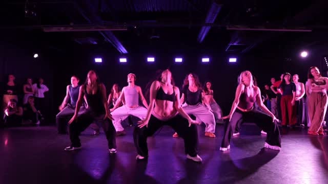 Post 2 by The MANOR LDN on Instagram (video)