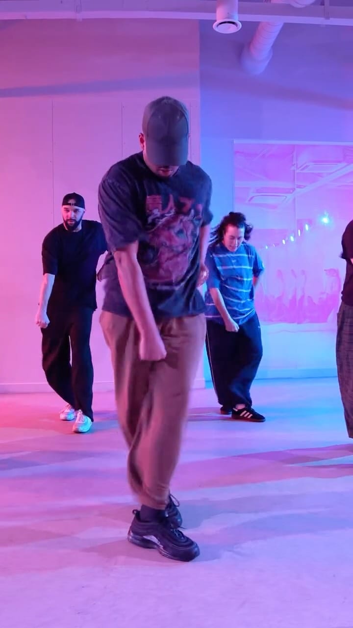 Post 7 by The MANOR LDN on Instagram (video)