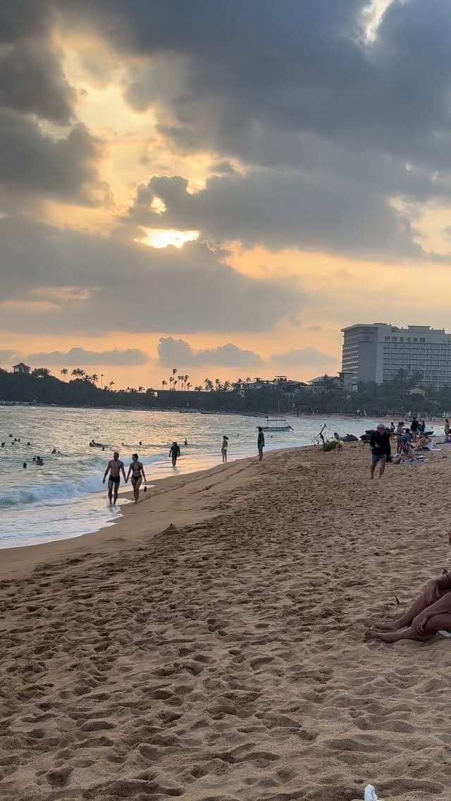 Post 2 by Fernando Raymond on Instagram (video)