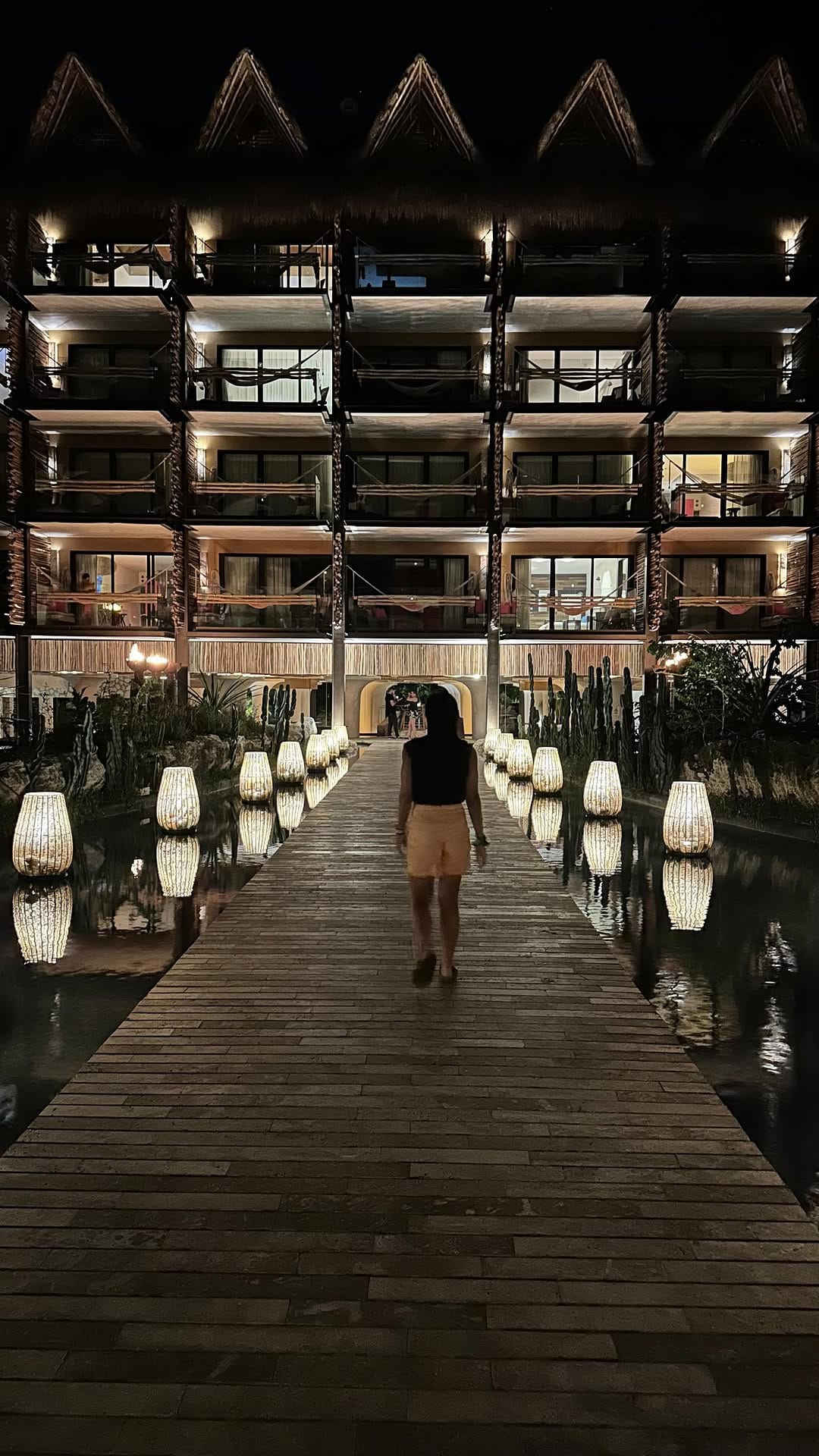 Post 3 by Lizeth Rueda Santos on Instagram (video)