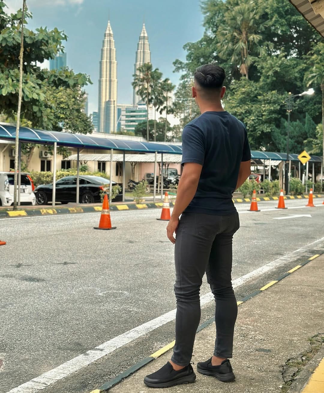 Post 8 by Hafiz Khan on Instagram (image)
