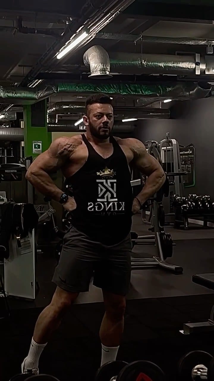 Post 5 by Onur Deyirmenci on Instagram (video)