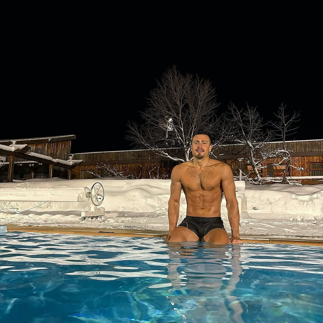 Post 9 by Maksym King on Instagram (image)