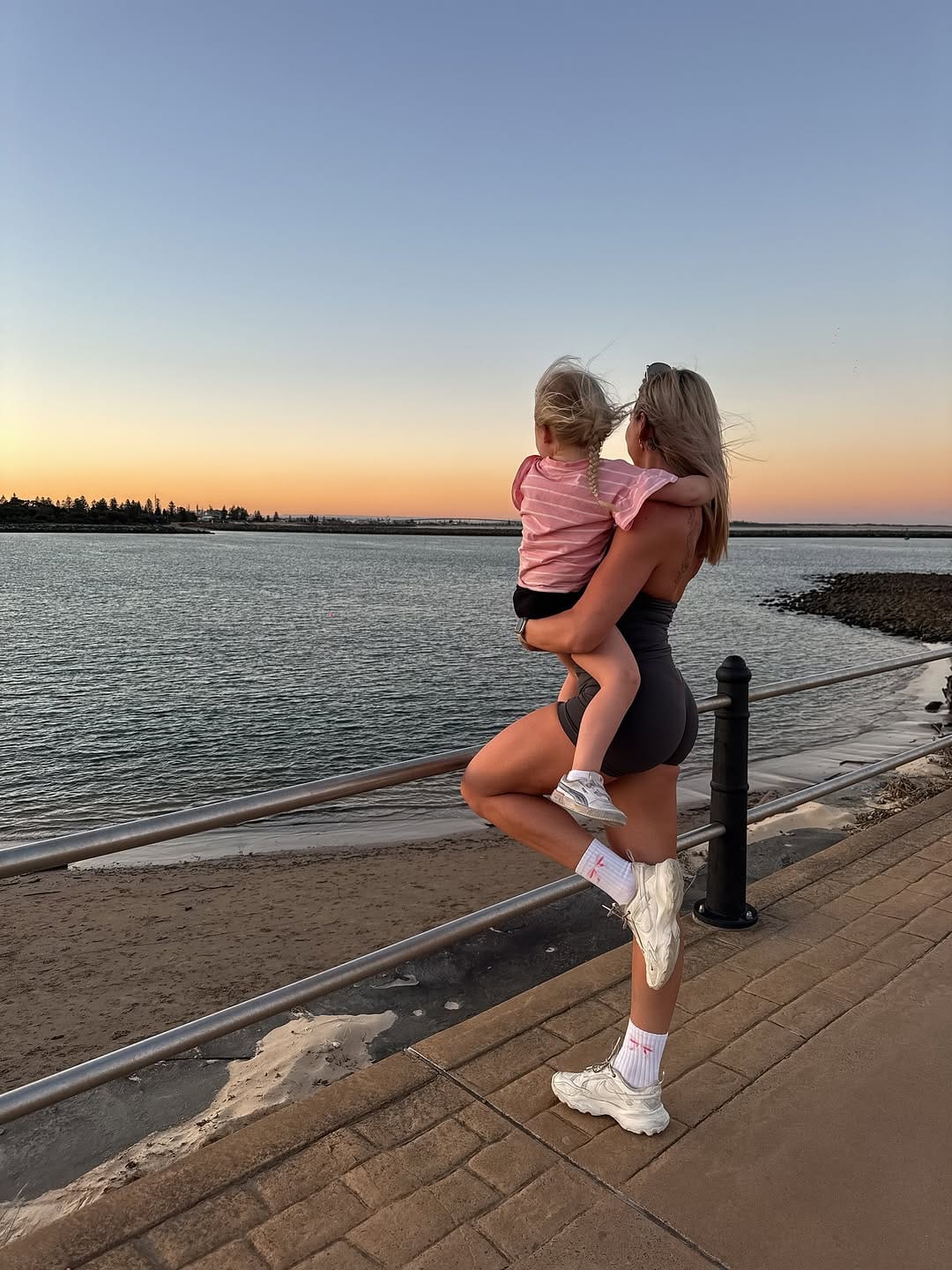 Post 9 by Molly Grace on Instagram (carousel)